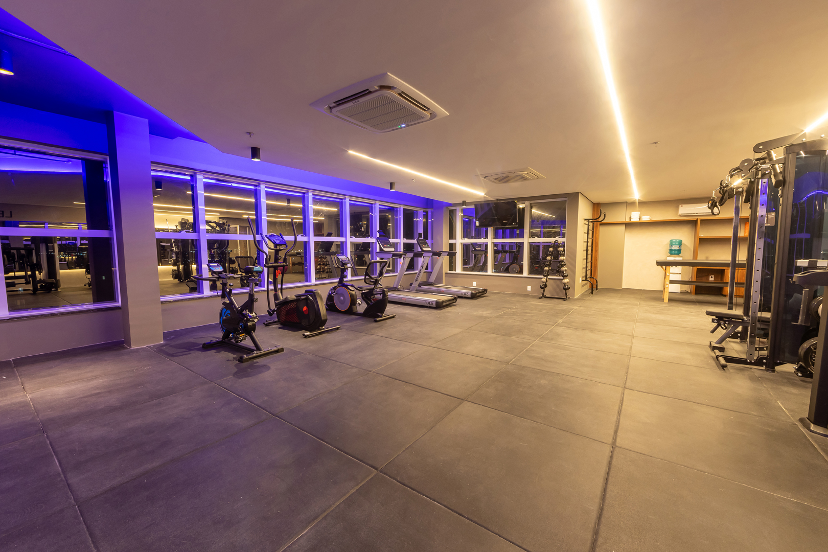 M.A. Evolute 1200-187